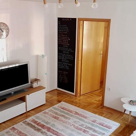 Apartment Old Town ,Top Location, Brand New 塞拉耶佛 外观 照片